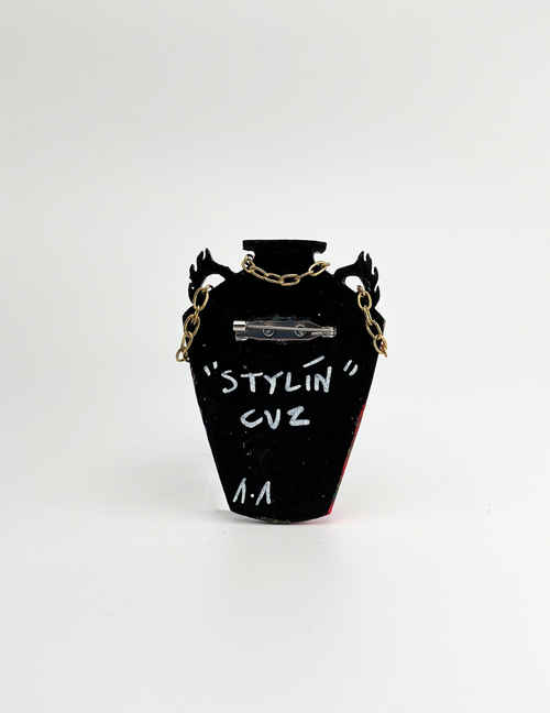 Turbo Croc Vase Brooch - S Print with Chains