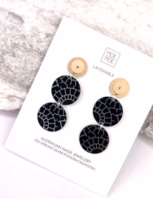 Wellington Museum Monochrome Layered Tria Circle Stud Earrings