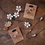 Manuka Flowers Rimu Necklace